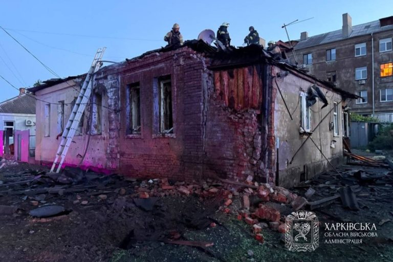 Харьков опять атакуют БпЛА: есть попадание в дом в центре, пострадали люди