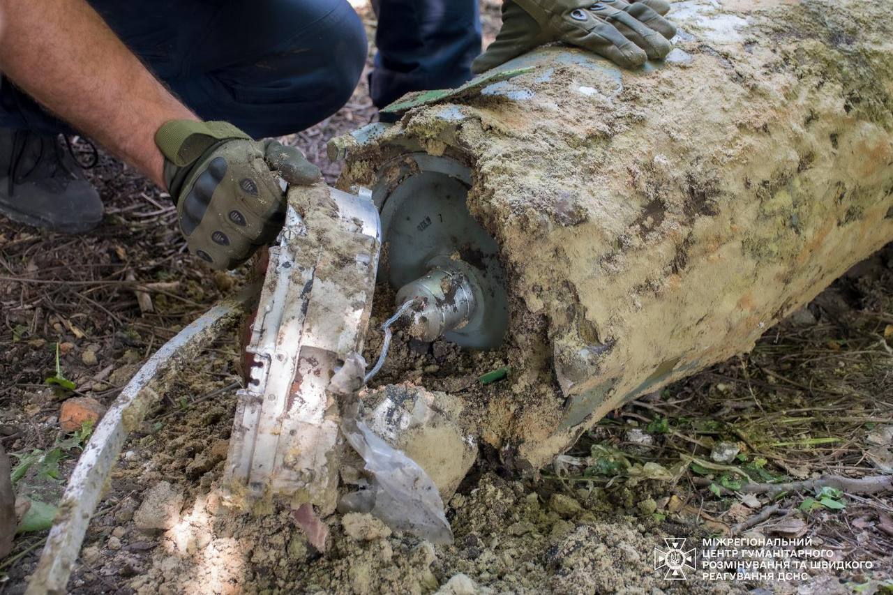 Бомбу обезвредили в Дергачах