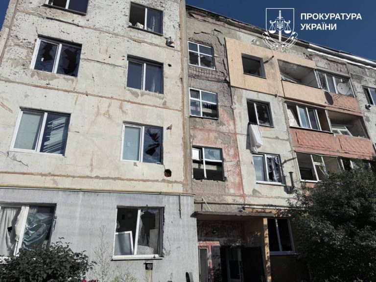 Женщина погибла в Балаклее, в Харькове — «прилет» по недострою: атака БпЛА