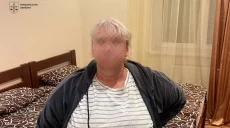 Заставляла дочь сниматься в видео для взрослых: подозревают мать с Харьковщины