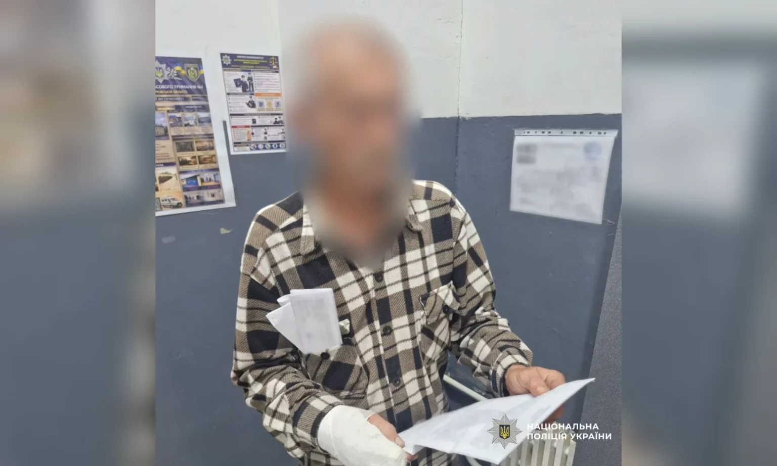 Нанес жене смертельные удары по лицу: в убийстве подозревают пожилого мужчину