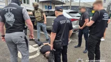 Співробітник районного ТЦК та СП у Харкові міг допомагати ухилятися від служби