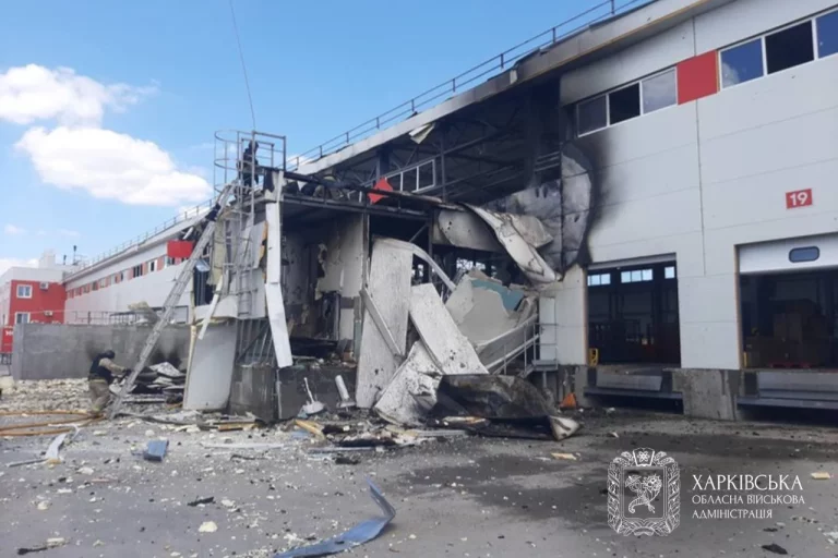 Четверо загиблих та майже півсотні постраждалих за добу через удари РФ