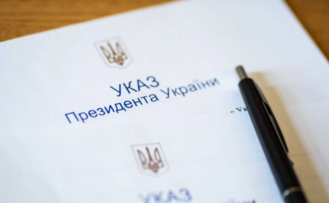 Медики Харьковщины получили награды от Зеленского по случаю праздника