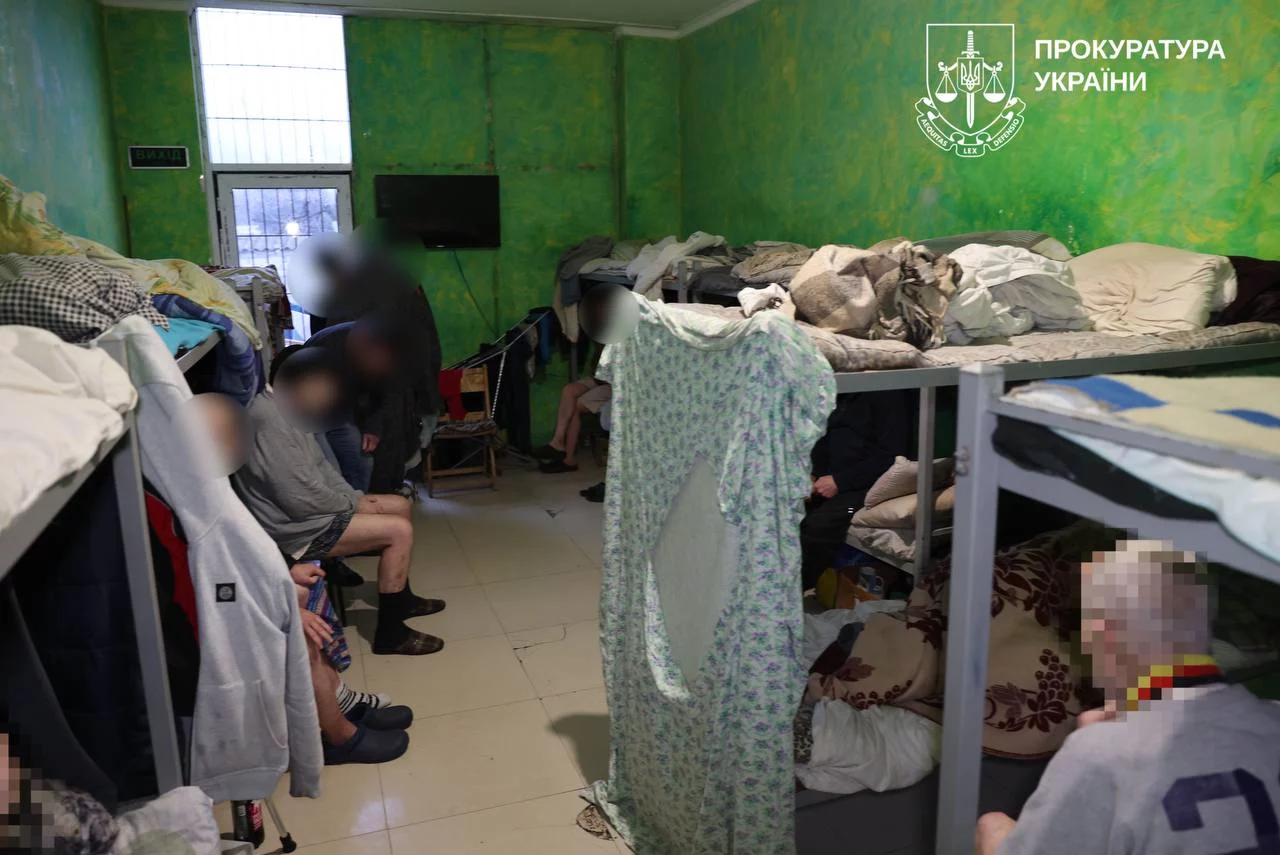 Вместо помощи – рабство: сеть фиктивных ребцентров действовала в Харькове 📹