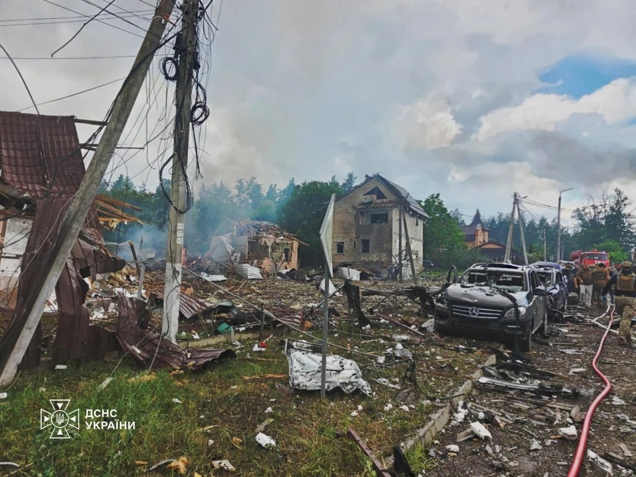 Погибшие на Киевщине: вероятно, атаковали полигон во время выставки вооружения