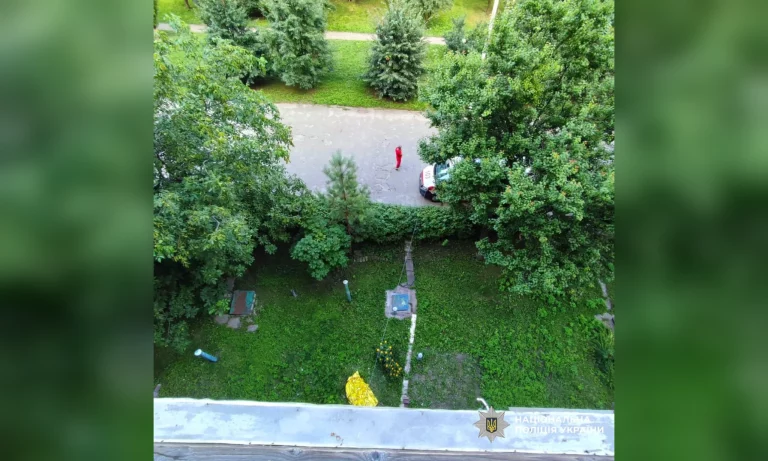 Впав із 5 поверху: в Харкові загинув трирічний хлопчик – поліція