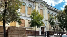 Такого у Харкові ще не було: порятунок унікальної будівлі завершили (відео)