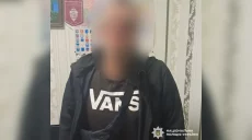 Жителя Харьковщины экстренно госпитализировали: его избил бутылкой товарищ
