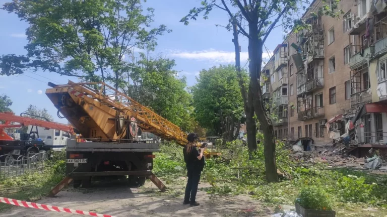 Удары по Харькову 8 июля — повреждения получили почти 70 домов (фото)