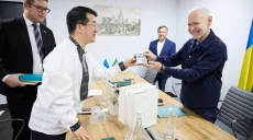 Корея помогает восстанавливать Харьков: о чем еще договорился с послом Терехов