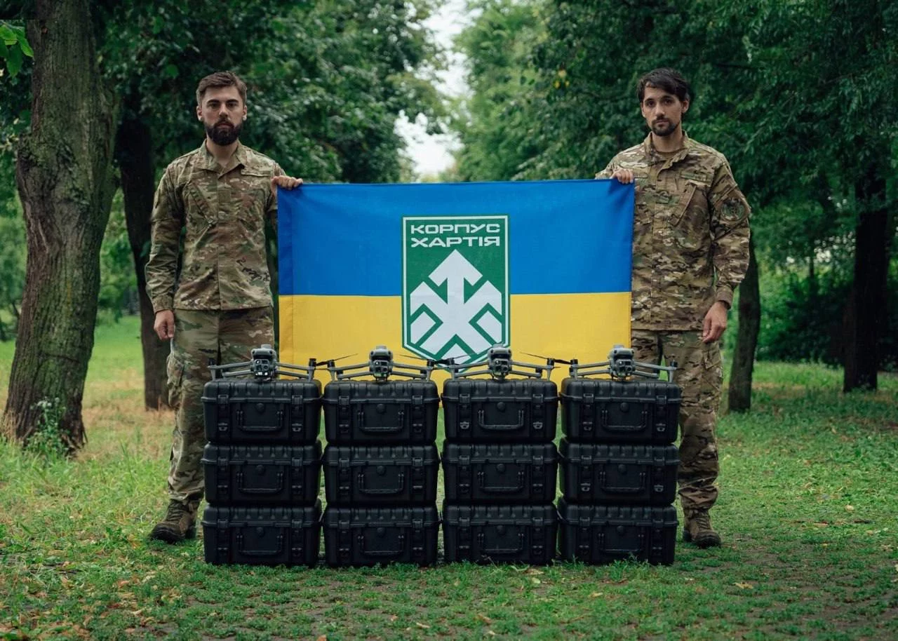 “Хартії” передали 30 безпілотників для захисту неба Харківщини (фото)