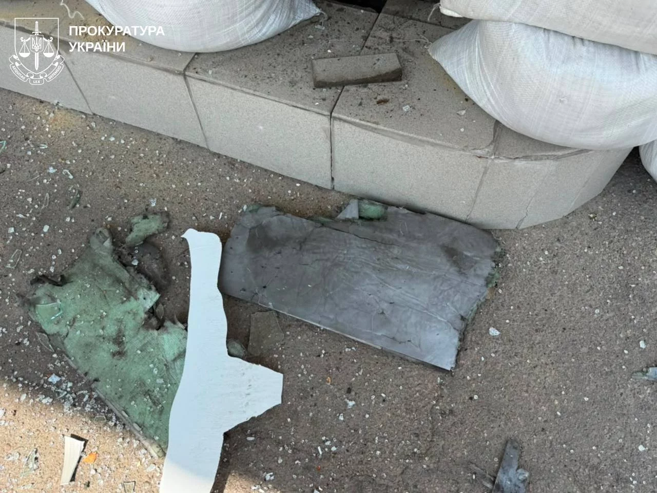 прилет по АЗС в Харькове дрона Ланцет 2