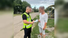 Взяла планшет у знайомої для дитини і здала в ломбард: справою зайнялися копи