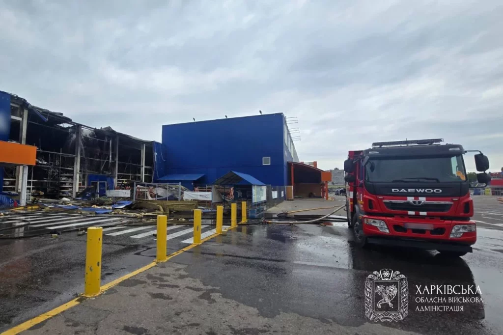 удар по Эпицентру в Харькове
