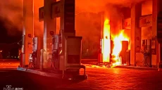 Рятувальники показали, по якій заправці вдарили напередодні ввечері росіяни