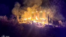 Удары по Змиеву: есть погибший и двое пострадавших, выгорели два дома