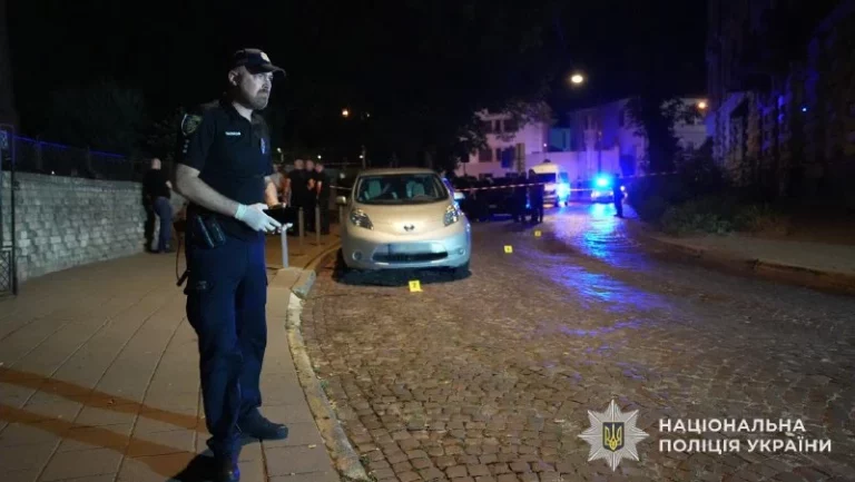 Убийство военнослужащего ТЦК во Львове: подробности от НПУ, реакция Садового