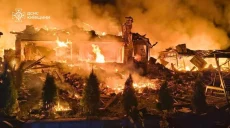 Вибухи лунали у Києві та області: загинула дитина, постраждалі, пожежі (фото)