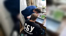 Собирал деньги якобы для ВСУ, а тратил на себя: подозрение харьковчанину