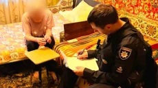 Літню матір ображав чоловік у Харкові