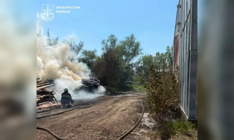Россияне ударили по Изюму из РСЗО «Торнадо-С»: есть погибшие и пострадавшие