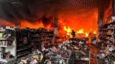 РФ атакует ТЦ перед 1 сентября: опасность покупок и новый учебный год Харькова