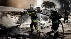 Оба пожара на терминале Новой почты под Харьковом уже локализовали (фото)