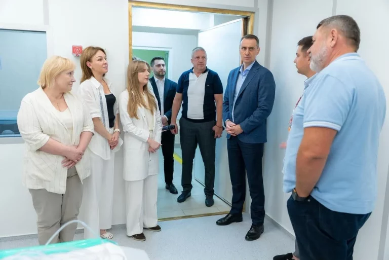 Миллиард на инвестпроекты: министр здравоохранения Ляшко приезжал в Харьков