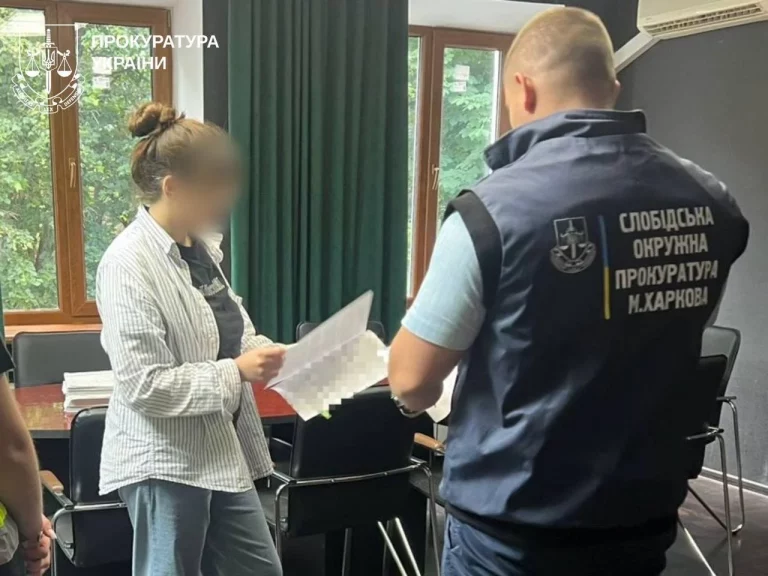 Харьковчанку ждет суд за избиение новорожденной: у ребенка сломана нога, ребра