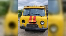 Внутри были работники: из-за удара FPV пострадало авто газовиков в Золочеве