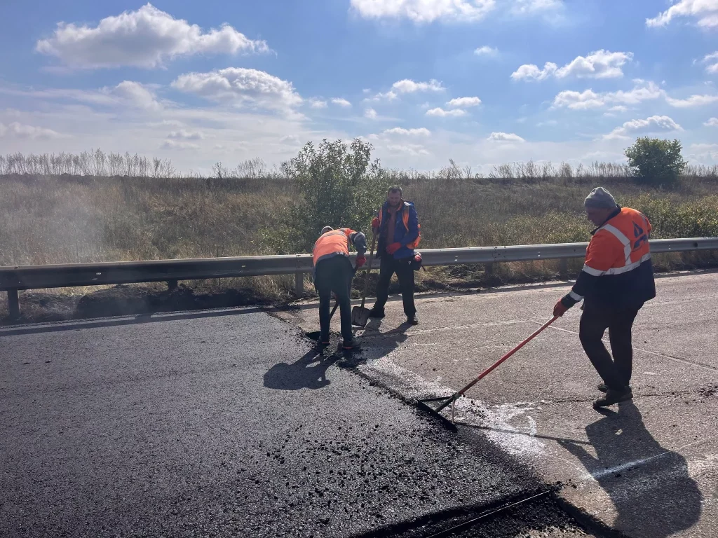 ремонт автодороги под Берестином