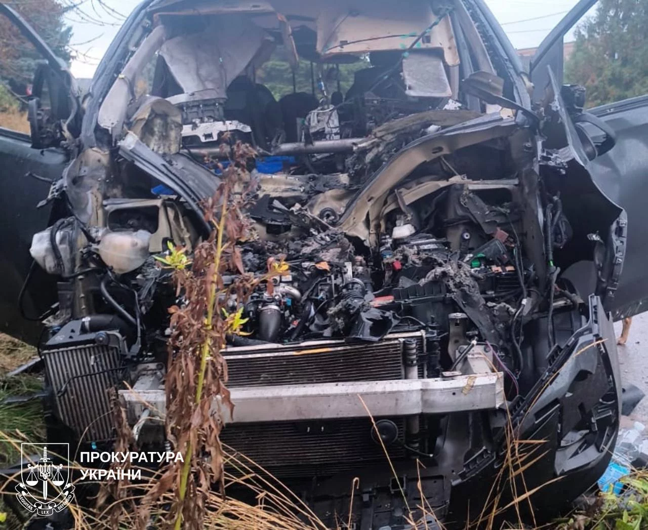 Погибшая, мужчина ранен — ​​FPV-дрон снова атаковал автомобиль на Харьковщине