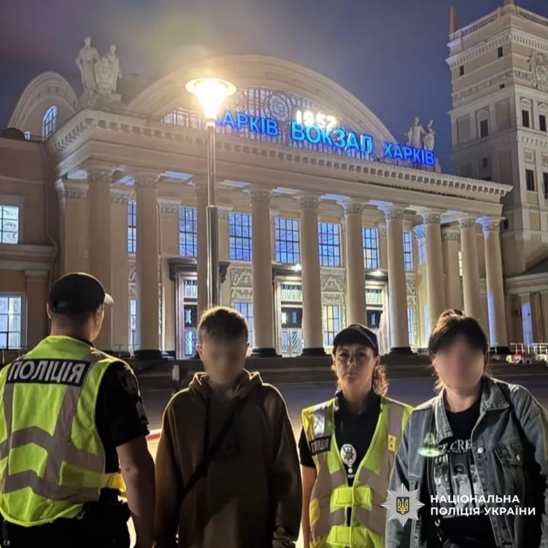 Несовершеннолетнего «зацепера» сняли с поезда на станции Новоселовка
