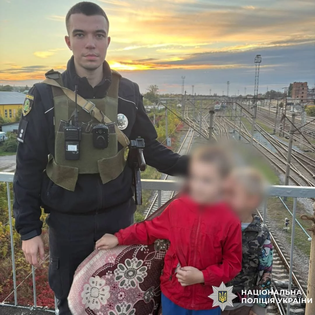 Доїхали до річки Уди: двох маленьких хлопчиків шукали копи в Харкові