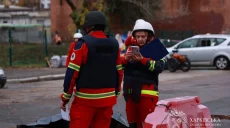 Двое людей погибли в Харькове на рынке, еще одного раненого пытаются спасти