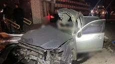 Двое людей погибли, ребенок попал в больницу: подробности ДТП с грузовиком