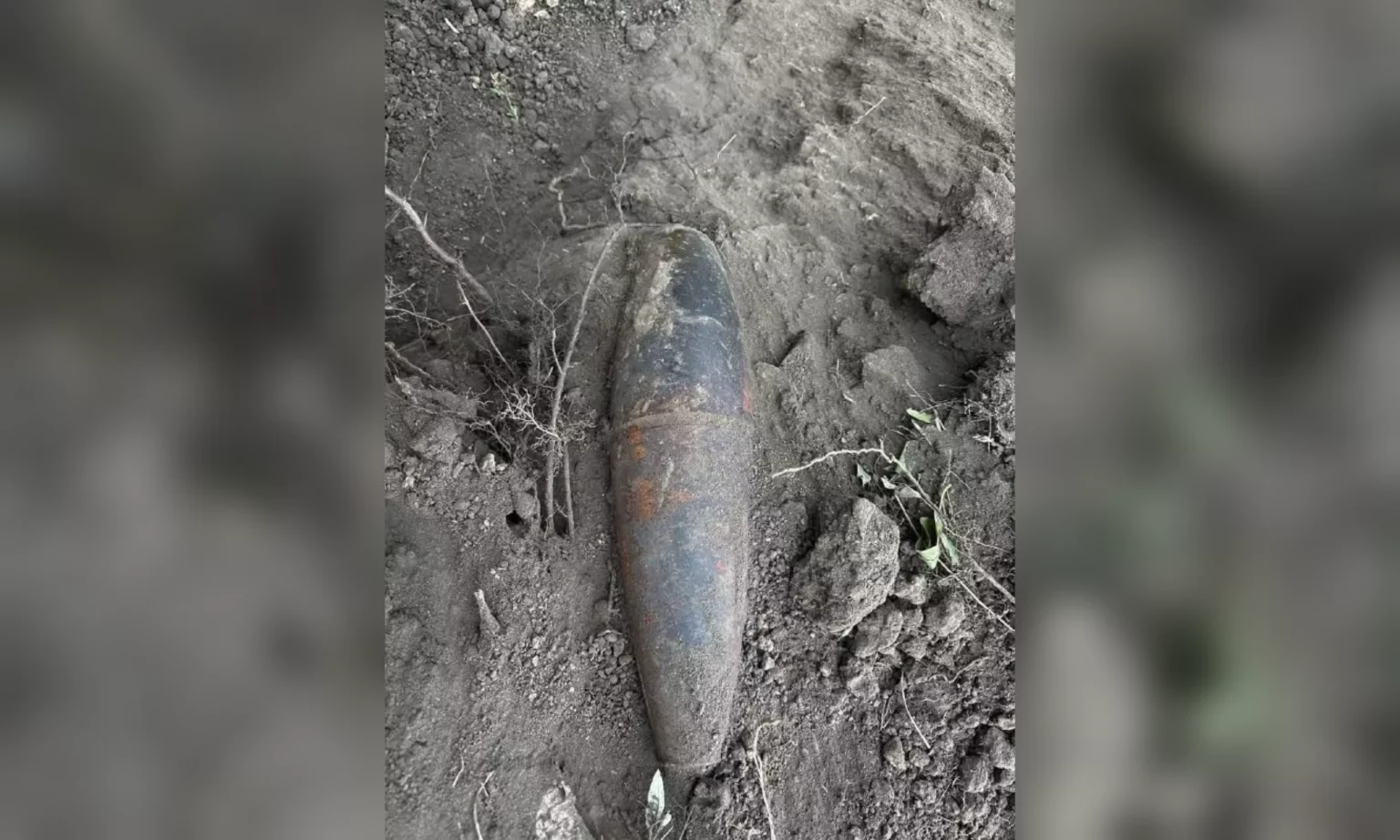 Три боеприпаса нашли во время прокладки водопровода под Харьковом