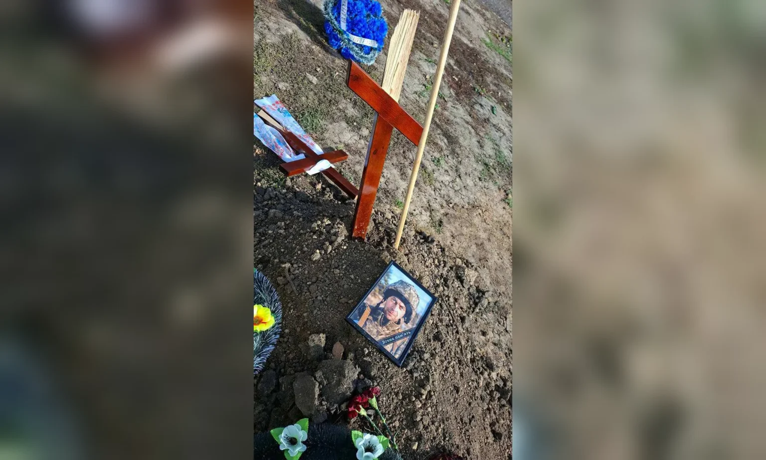 Повредили крест на могиле защитника – в Берестине разыскивают вандалов