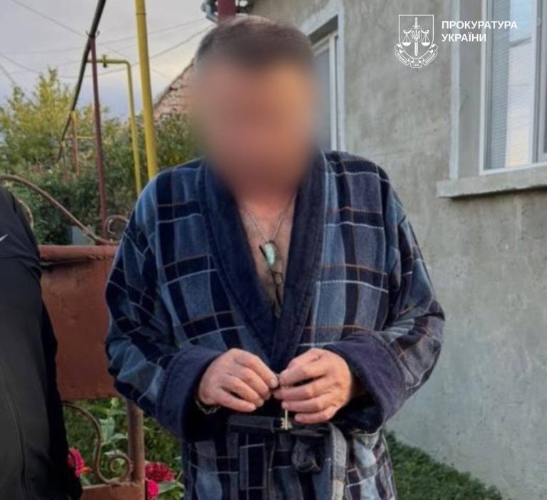 Продал в РФ семечки: купянского агрария будут судить за бизнес с оккупантами