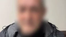 Вырвал из рук девушки телефон: 52-летнего харьковчанина подозревают в грабеже