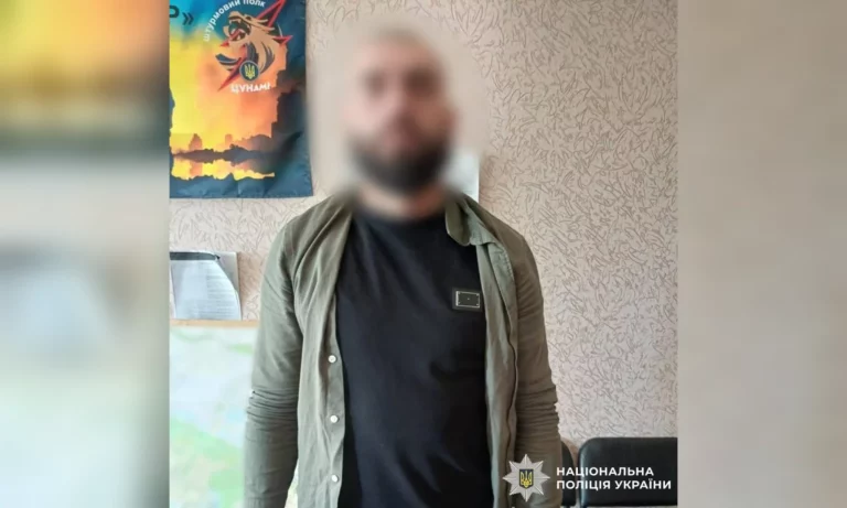 Драка в Харькове: одного мужчину госпитализировали, второго — задержали
