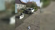 Российский FPV дрон ударил по автомобилю в Черкасской Лозовой