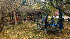 Удар по парку з дітьми: троє загиблих, у тому числі немовля, у Новій Водолазі