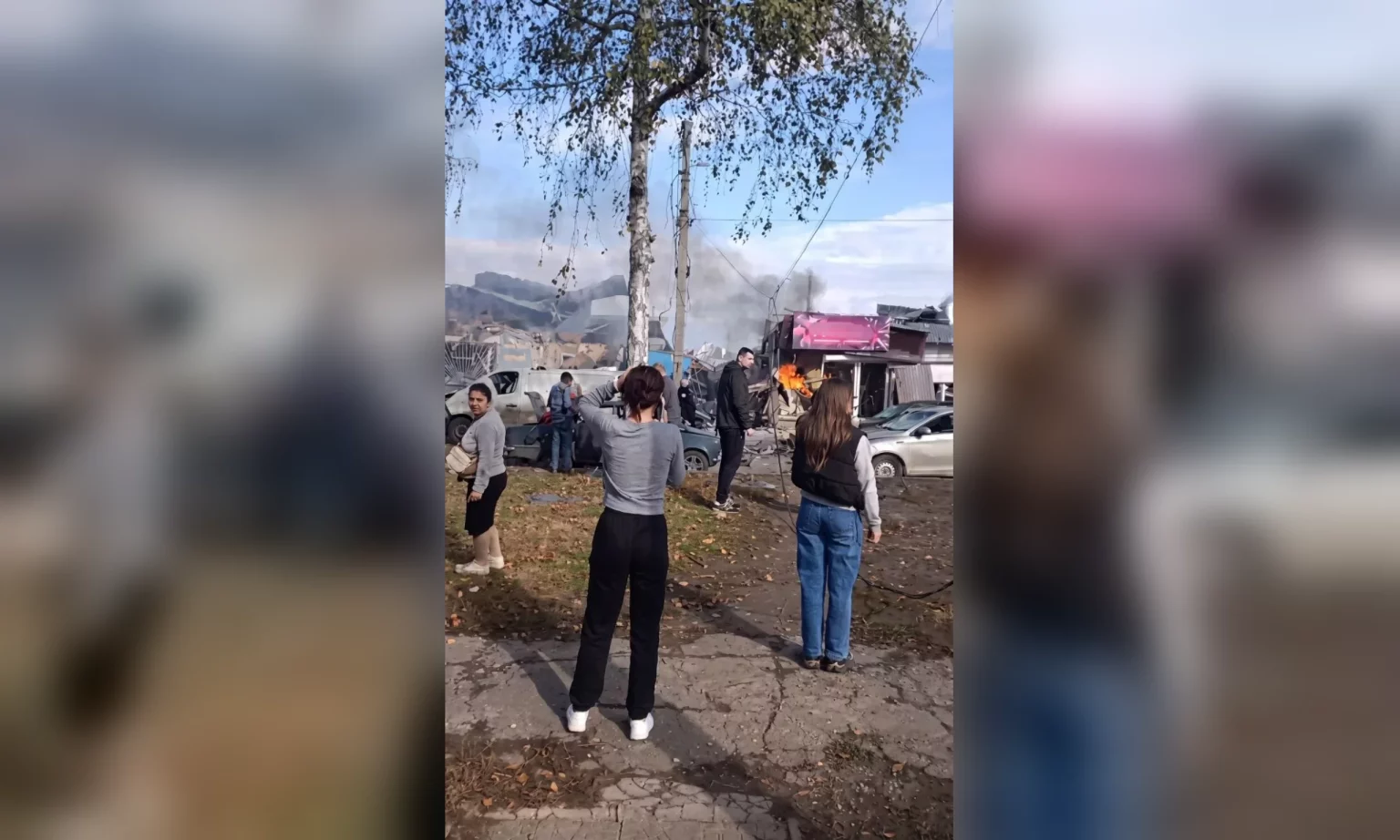 По рынку в Лозовой ударила РФ: есть погибшие и пострадавшие (дополнено)