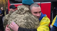Возвращаются и защитники с Харьковщины: обмен пленными состоялся 23 октября