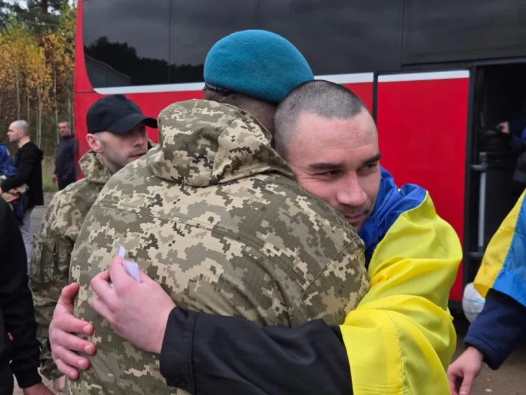 Обмен пленными 23 октября: домой вернулись семь жителей Харьковщины