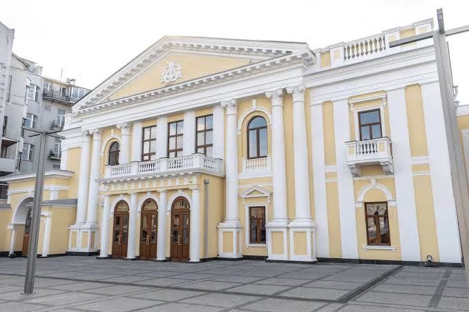 Филармония и четыре театра в Харькове не будут платить за коммуналку полгода
