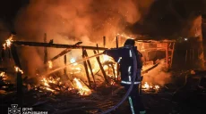 Пятеро пострадавших, вспыхнул пожар – ночью Харьков атаковали россияне